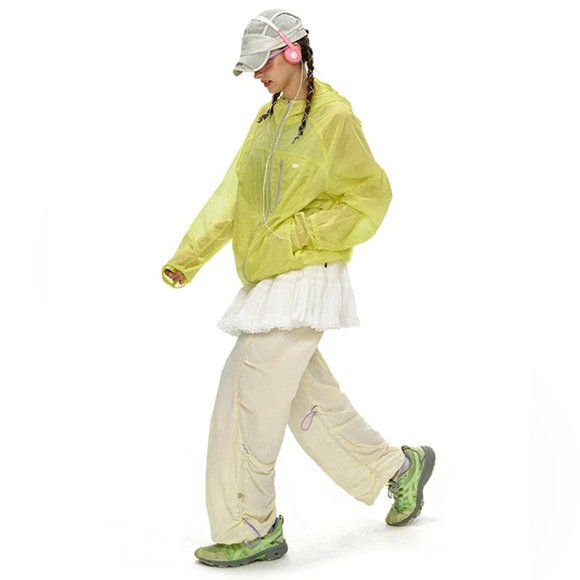 Nothomme Athletic Trousers Women’s in Pearl White , Large - Picture 12 of 15